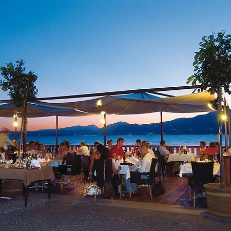 Del Porto Hotel Torri Del Benaco