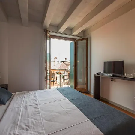 Hotel Del Porto Torri Del Benaco