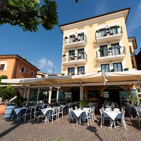 Del Porto Hotel 4*